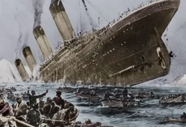 sinking of the titanic gettyimages 542907919 1.avif